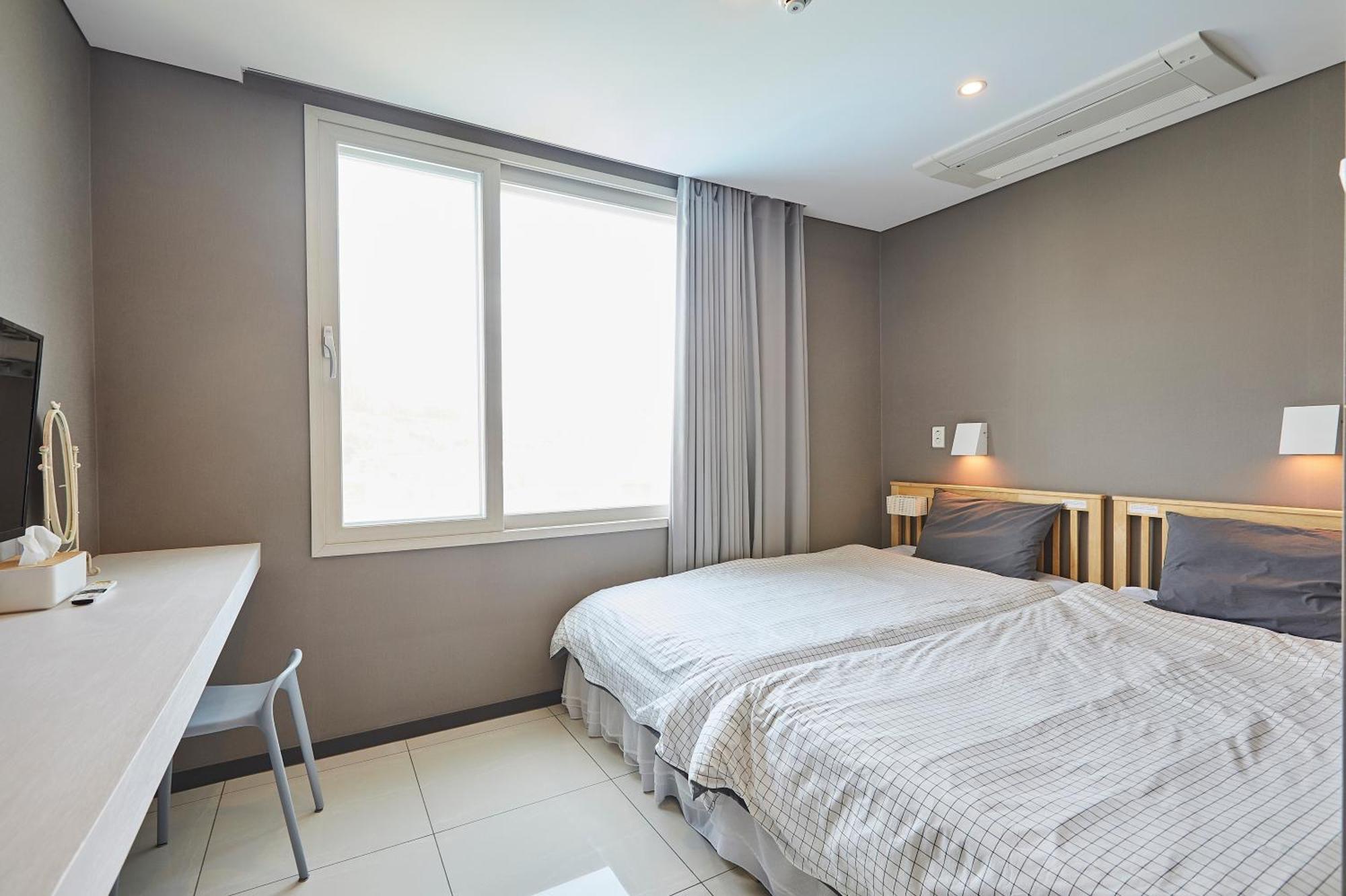 Red-Lighthouse Guest House Sokcho Room photo